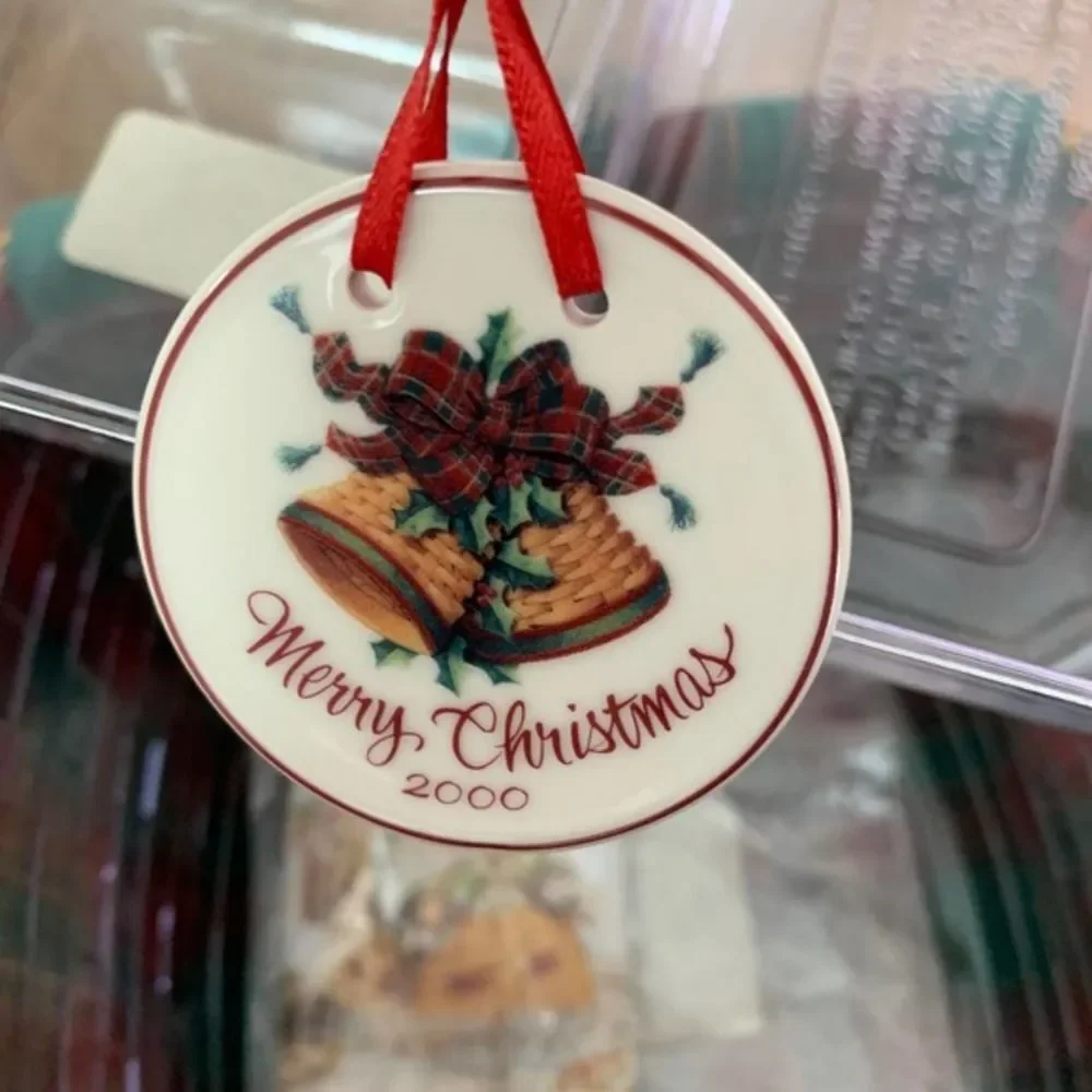 Vintage Longaberger 2000 Christmas Collection Red Deck‎ The Halls Basket